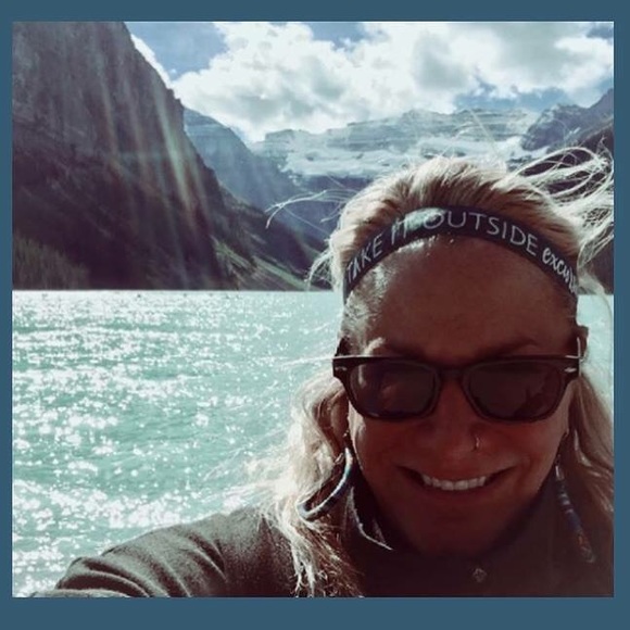 Meet your Posher, Amy - Picture 2 of 8